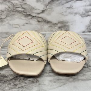 Sanctuary Cream Quilted Sandals with Open-Toe Design